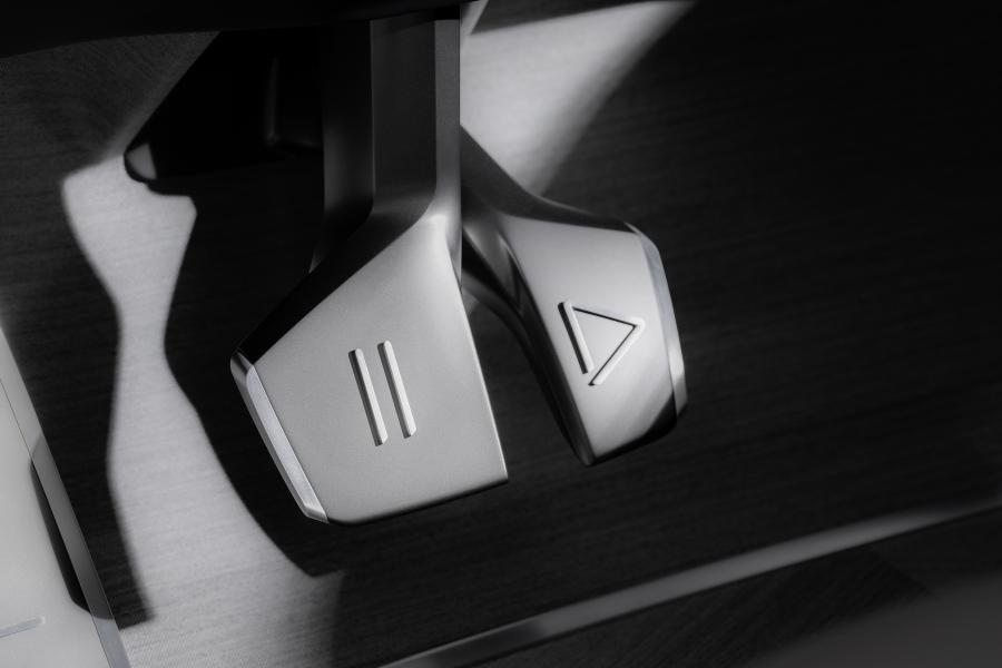 Детали интерьера Volkswagen I.D. Roomzz 2019 года  (фото 17 из 52)